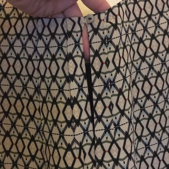 Daniel Rainn Sleeveless 100% Polyester Blouse S - Picture 6 of 8